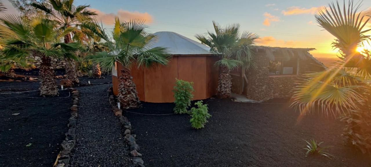 Gemuetliche Holzjurte La Asomada Lanzarote Apartment Tías Exterior foto