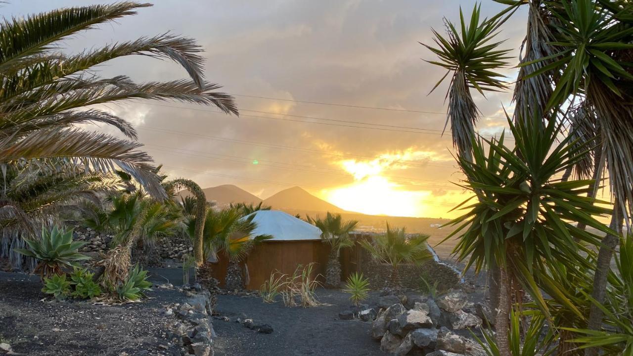 Gemuetliche Holzjurte La Asomada Lanzarote Apartment Tías Exterior foto